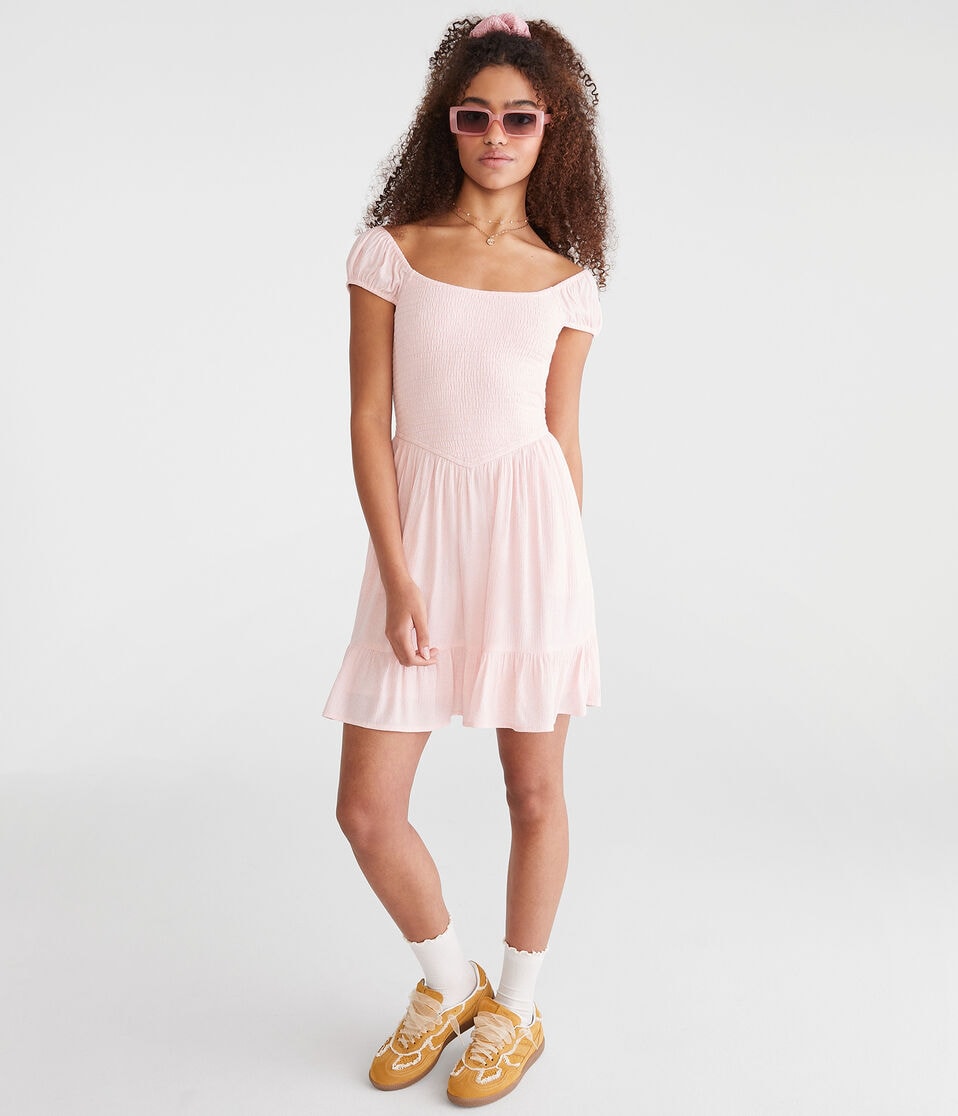Aéropostale Floral Scoop-Neck Smocked V-Waist Mini Dress Dainty Pink