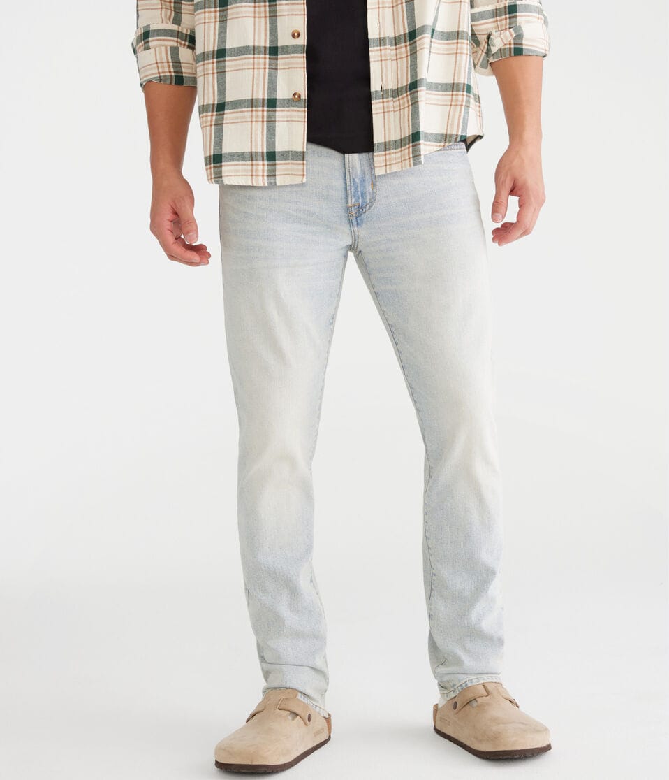 Aéropostale Slim Premium Jean With COOLMAX® Technology Light Wash