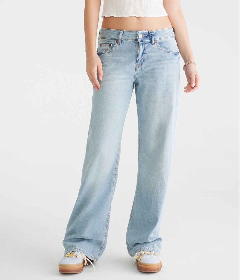 Aéropostale Low-Rise Baggy Wide Leg Jean Light Wash